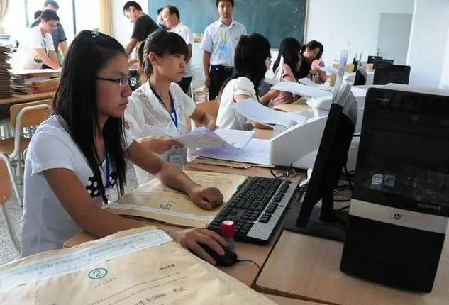 上海教育考试院(上海教育考试院网站官网)